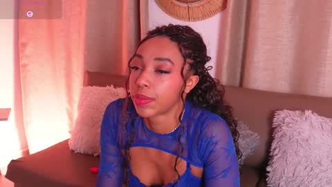 Valerie Style3 online show from November 25, 4:22 am