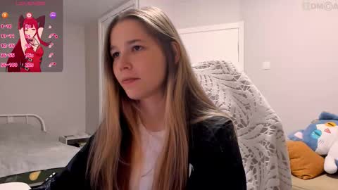 Snapshot of valeriebubbles chatting on October 4, 7:44 pm Valerie online show from October 4, 7:44 pm