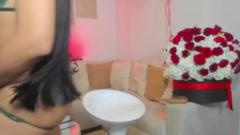 valerie online show from March 4, 2:27 am