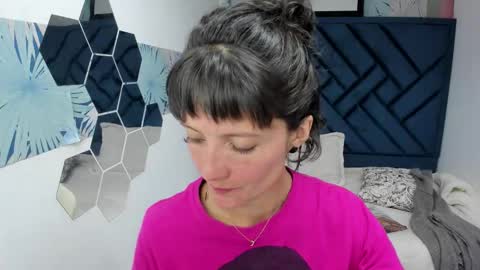 VALERY MORE online show from October 1, 2:16 pm