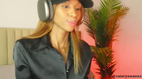 Valery swan1 online show from November 5, 10:56 pm