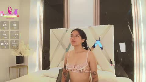 Val online show from February 26, 1:22 pm