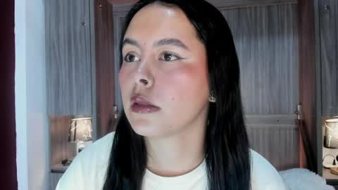 valerymeyerr online show from April 16, 11:54 am