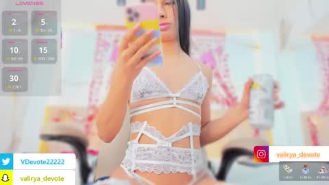  VALIRYA  online show from February 9, 3:54 am