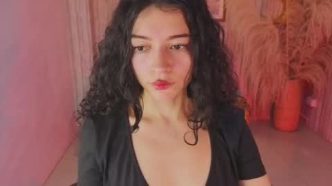 Valkiria  online show from March 7, 1:22 pm