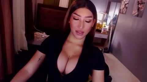 valkyriemajesty online show from May 17, 1:42 pm