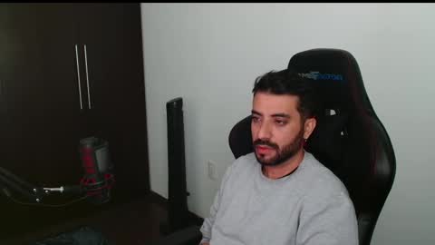 Roberto Carlos online show from December 13, 9:32 pm