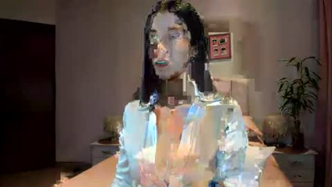 Macarena online show from June 12, 3:38 am
