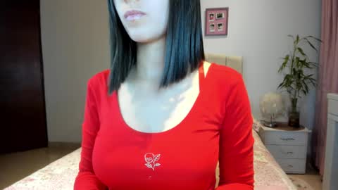 Snapshot of vallejo_macarena chatting on October 28, 4:13 am Macarena online show from October 28, 4:13 am