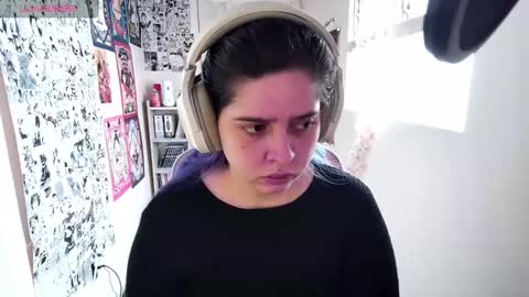 Im Violet online show from October 13, 5:59 pm