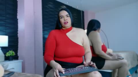 Snapshot of valrery_roussex chatting on September 26, 7:33 pm Valery online show from September 26, 7:33 pm