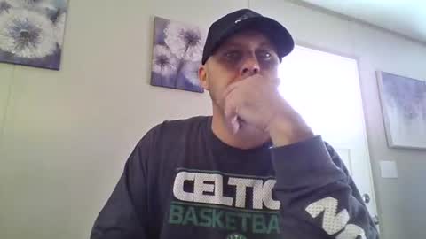 Val Venus online show from December 1, 6:06 pm