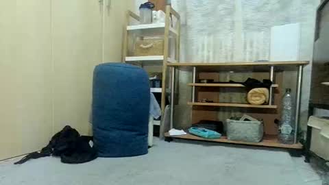 Vanda online show from March 10, 1:48 pm