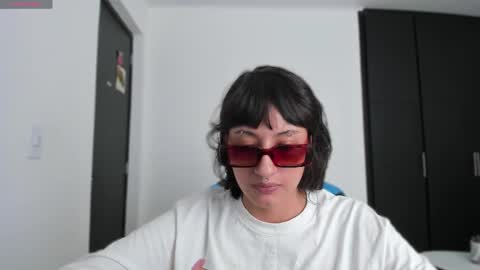 Babi Alu online show from September 18, 7:18 pm