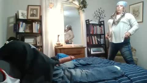 greeneyebandit online show from April 15, 11:24 am