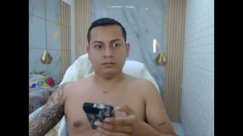 vanessa online show from June 16, 6:56 pm