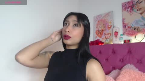Snapshot of vanessa_lovea chatting on January 4, 1:52 am Vanessa online show from January 4, 1:52 am