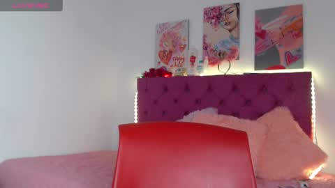 Snapshot of vanessa_lovea chatting on January 17, 1:47 am Vanessa online show from January 17, 1:47 am