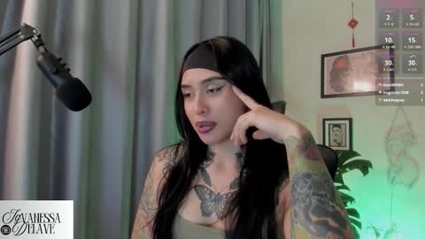 Snapshot of vanessart_ chatting on October 16, 12:43 am Vanessa online show from October 16, 12:43 am