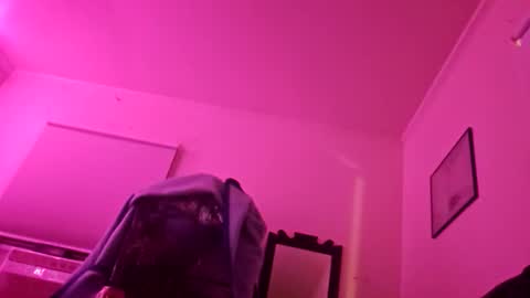 vanessatravestiqc online show from January 6, 8:40 am