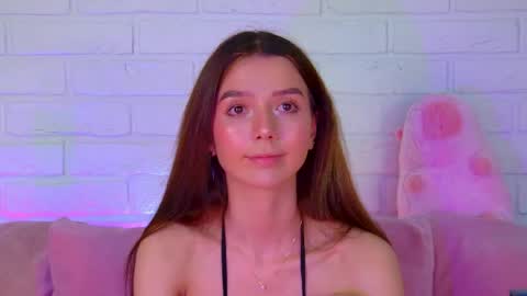 VanessaVienne online show from April 6, 4:41 pm