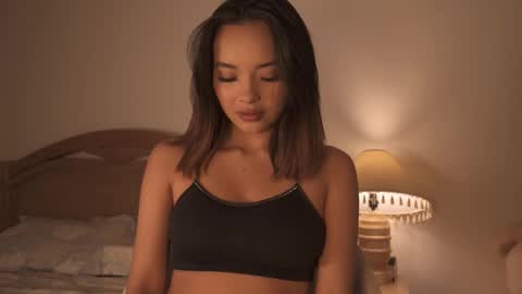 Snapshot of vanesse_ chatting on October 4, 3:59 am Irina online show from October 4, 3:59 am