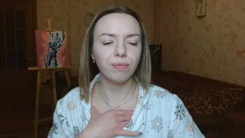 VanillaMuffin online show from February 10, 7:00 am