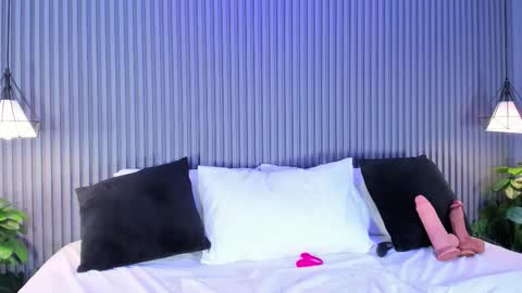 Karine online show from November 26, 1:41 pm