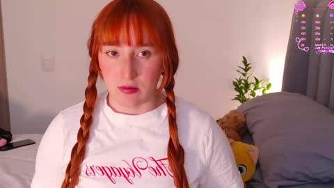 Elizabeth online show from June 3, 9:53 pm