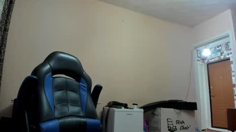 Snapshot of vano_822 chatting on September 20, 7:06 pm vano_822 online show from September 20, 7:06 pm