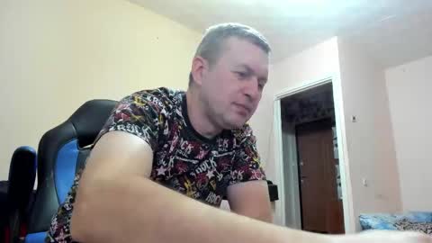 Snapshot of vano_822 chatting on October 1, 8:08 pm vano_822 online show from October 1, 8:08 pm