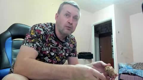 Snapshot of vano_822 chatting on September 19, 6:55 pm vano_822 online show from September 19, 6:55 pm