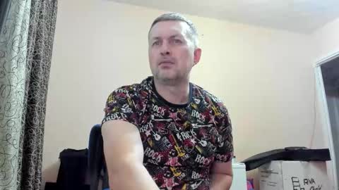 Snapshot of vano_822 chatting on September 13, 4:09 pm vano_822 online show from September 13, 4:09 pm