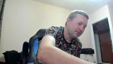 Snapshot of vano_822 chatting on October 13, 10:01 pm vano_822 online show from October 13, 10:01 pm