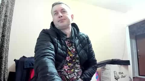 Snapshot of vano_822 chatting on September 15, 5:36 pm vano_822 online show from September 15, 5:36 pm