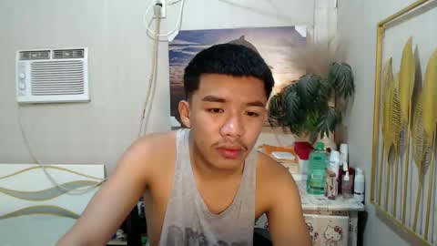 vanxxx2005 online show from March 12, 6:22 pm