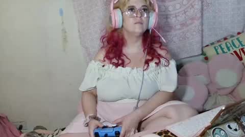 Veronica Lehane online show from July 9, 4:44 pm