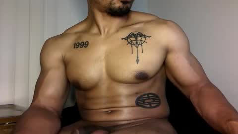 Vegas Love online show from December 4, 10:48 am