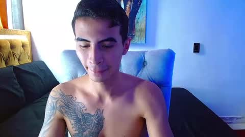 velk_hot1 online show from March 27, 1:45 pm