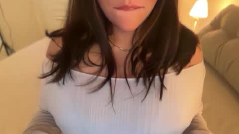 vellaah online show from February 7, 12:46 am