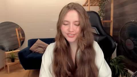 Snapshot of velvet_cherry chatting on September 23, 3:50 pm velvet_cherry online show from September 23, 3:50 pm
