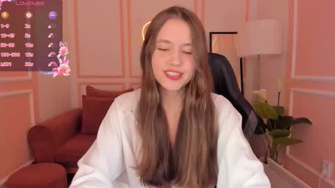 Snapshot of velvet_cherry chatting on October 1, 4:39 pm velvet_cherry online show from October 1, 4:39 pm