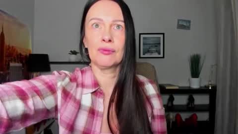 Jasmine online show from December 15, 6:31 am