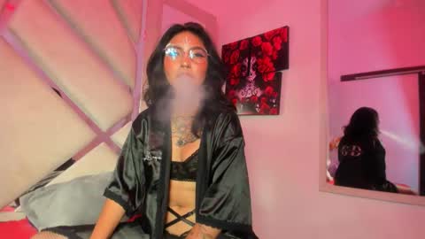 velvet  mystic online show from March 3, 3:24 am