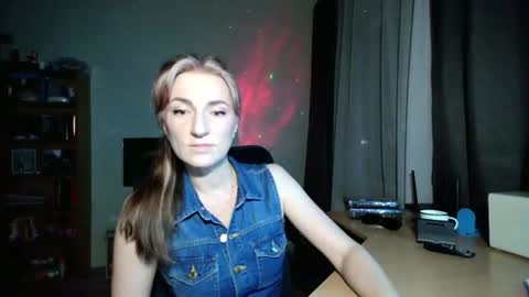 velvet_shadow_ online show from June 23, 6:58 pm