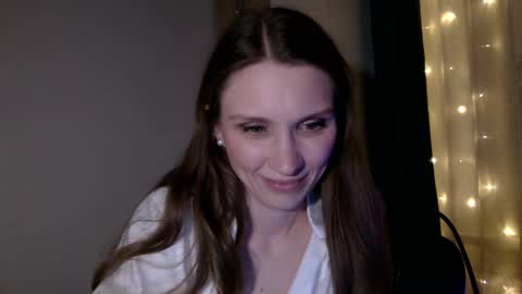 velvetaphrodisiaque online show from May 15, 9:22 pm