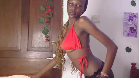 velvetdesiree online show from May 15, 10:12 am