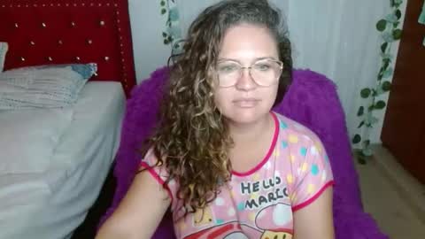 venecasexy44 online show from May 5, 11:49 am