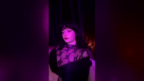 venom_goddess online show from March 7, 10:10 pm