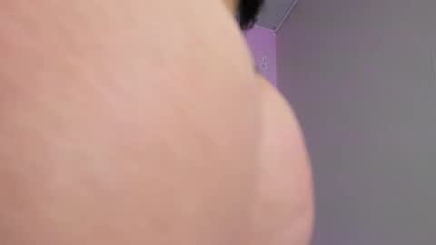 Sofi online show from February 26, 1:20 am